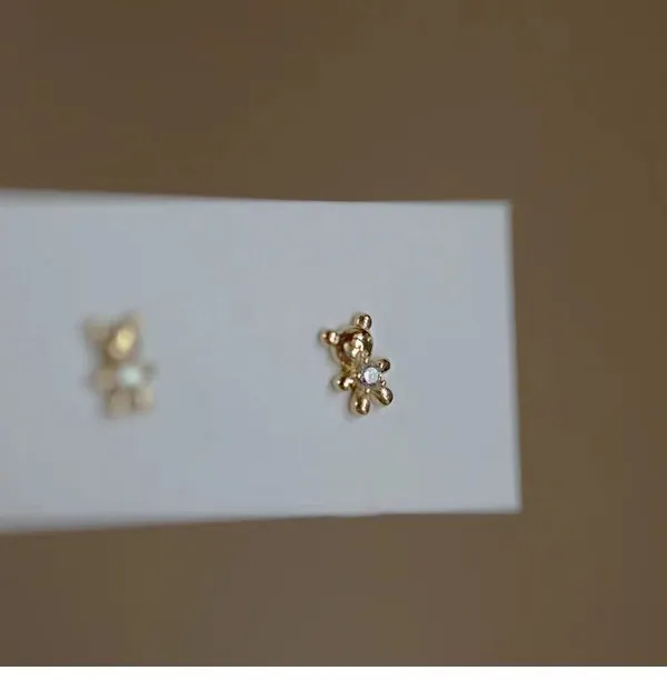 Gold_Mini_Bear_Stud_Earrings_For_Women